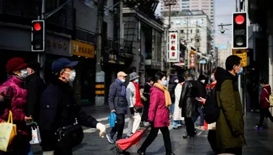 Şanghay'da artan Covid-19 vakaları nedeniyle iki aşamalı karantina
