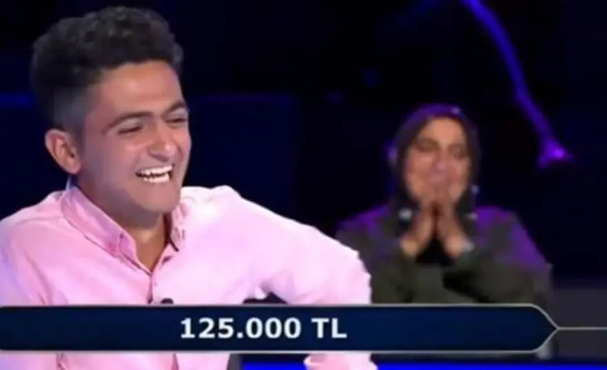 Şanlıurfalı Hikmet Karakurt Kim Milyoner Olmak İster'den kaç para kazandı? Şanlıurfalı Hikmet Karakurt Kim Milyoner Olmak İster'den kaç para kazandı?