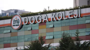İTÜ ETA Vakfı Doğa Koleji öğrencileri, finalde yarışan projeleriyle ‘geleceğe umutla bakın' mesajı verdi