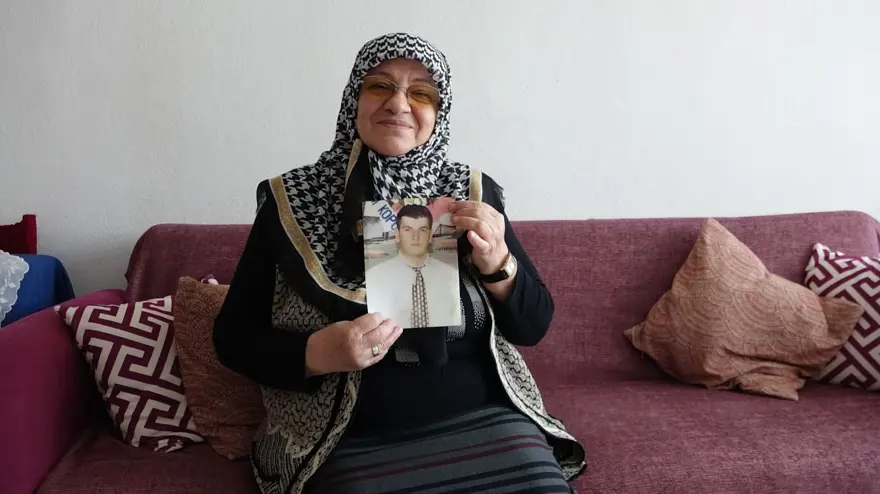 ''EN AZINDAN MEZARI OLSUN'' 3