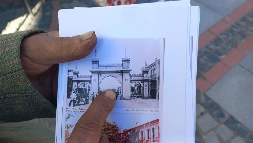 Dedesi Bulgaristan'dan getirmiş: 65 sene önce aldığı fotoğrafı 10 liraya satıyor 1