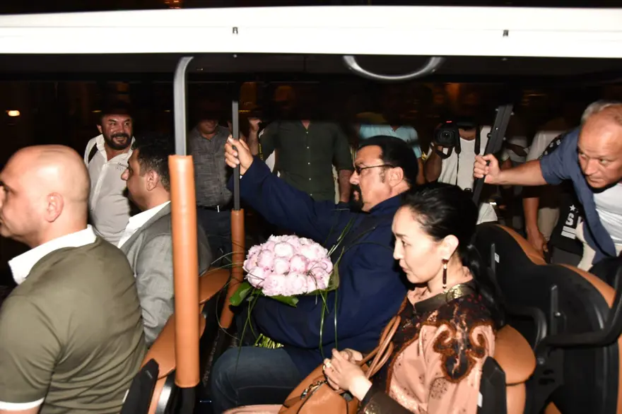 AYLAN BEBEK FİLMİ ANLATILDI 6