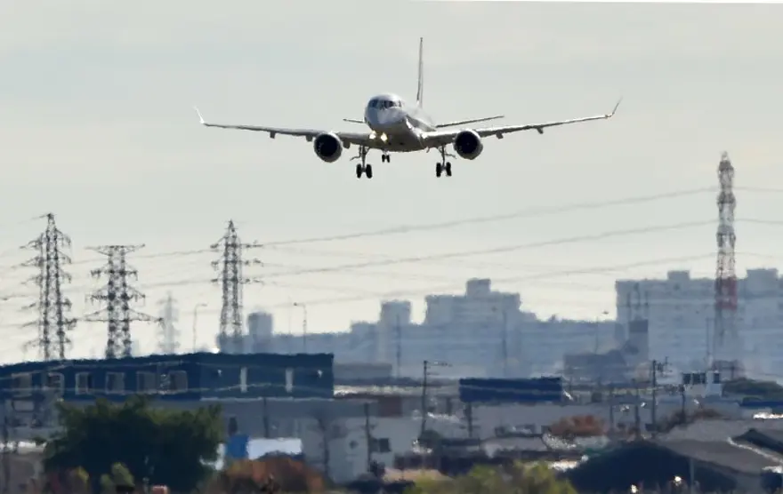 50 yıl aradan sonra üretilen uçağa yoğun ilgi 11
