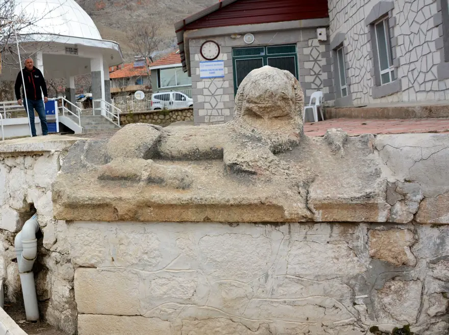 Korkuteli'nde tarihi eserleri müzeye vermeyiz nöbeti: 532 yıldır buradalar 17