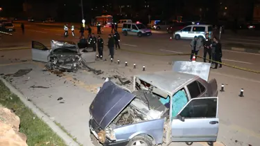 Gaziantep'te 2 otomobil çarpıştı: 7 yaralı