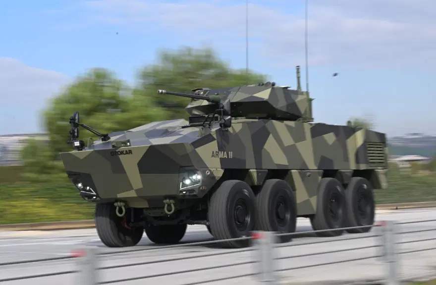 Yerli motorlu 8x8 Arma II görücüye çıktı 6