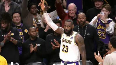 LeBron James NBA tarihine geçti