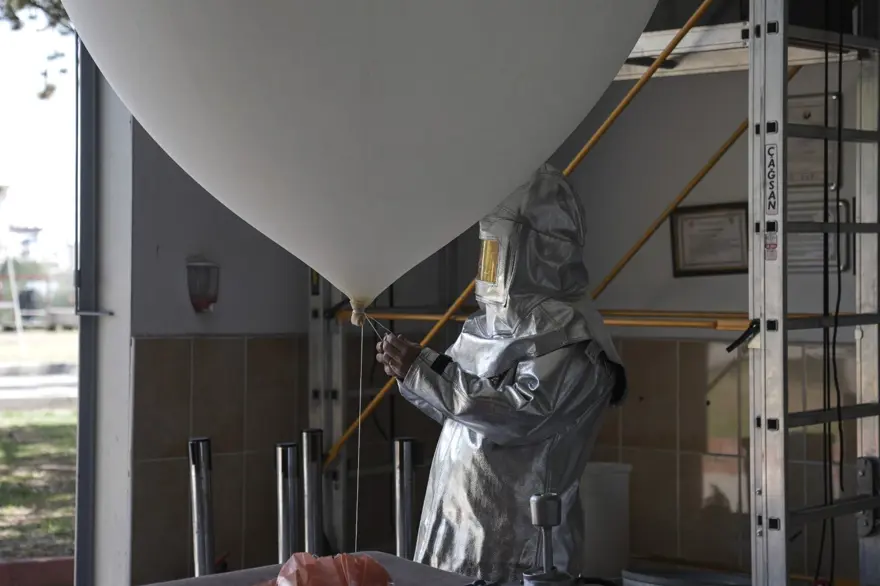 Uçaklararehber oluyor: Türkiye’nin 9 noktasından 14.30 ve 02.30’da gökyüzüne salınıyor 