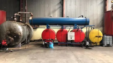 İstanbul'da '10 numara' yağ operasyonu: 20 ton kaçak akaryakıt ele geçirildi