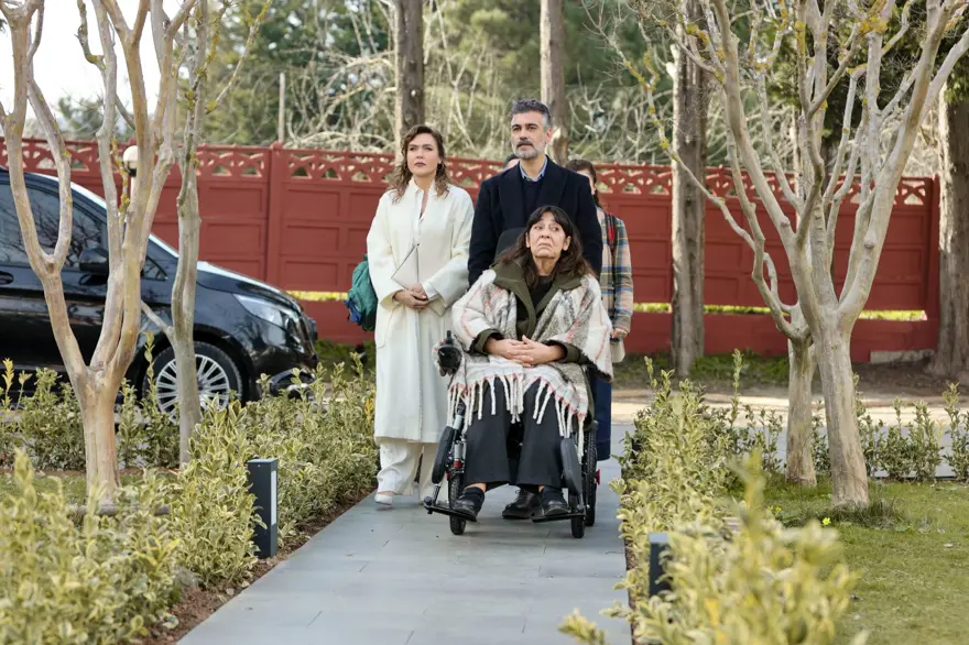 SEVGİ VE AİLESİ TAŞINDI 5