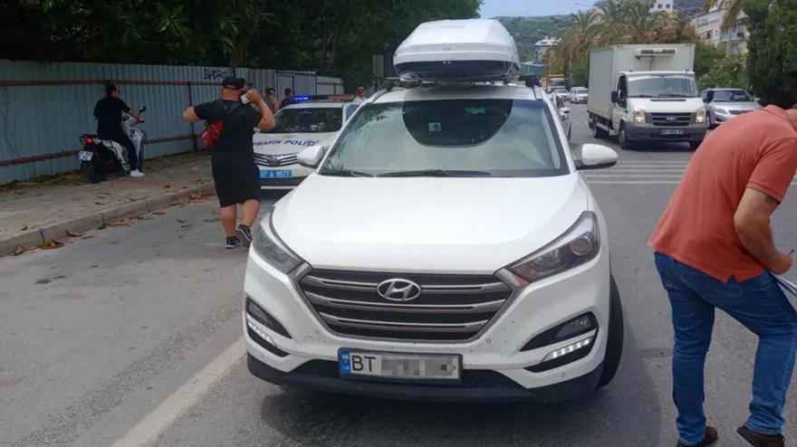 KAÇAK TAKSİCİLİK, EMLAKÇILIK YAPIYORLAR 1 KAÇAK TAKSİCİLİK, EMLAKÇILIK YAPIYORLAR 1