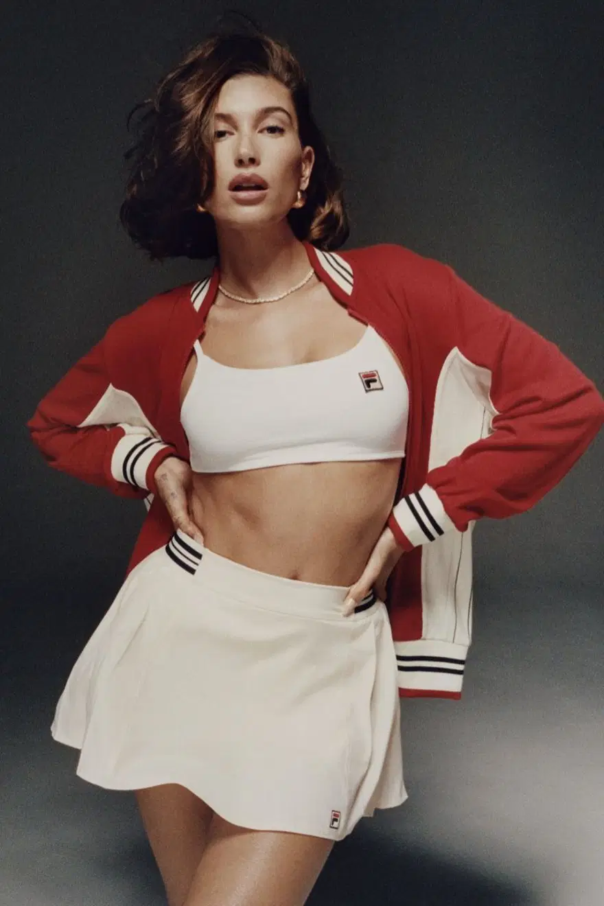 "Tenis stili" yükselişe geçti: Hailey Bieber başrolde 5 "Tenis stili" yükselişe geçti: Hailey Bieber başrolde 5