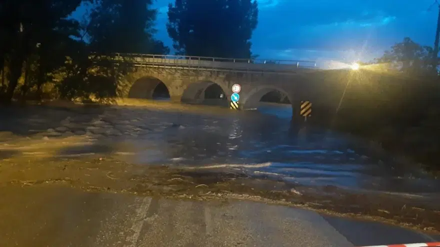 Sağanak birçok kentte hayatı felç etti 11