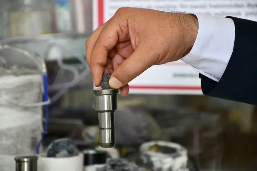 EN DEĞERLİ ELEMENT EN DEĞERLİ ELEMENT