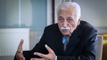 Yavuz Bülent Bakiler hayatını kaybetti