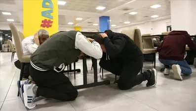 Deprem anında ne yapmalıyız? İşte hayat kurtaran adımlar