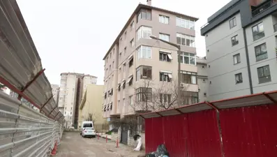 Annesini atkıyla boğmaya çalıştı sonra yardım istedi!