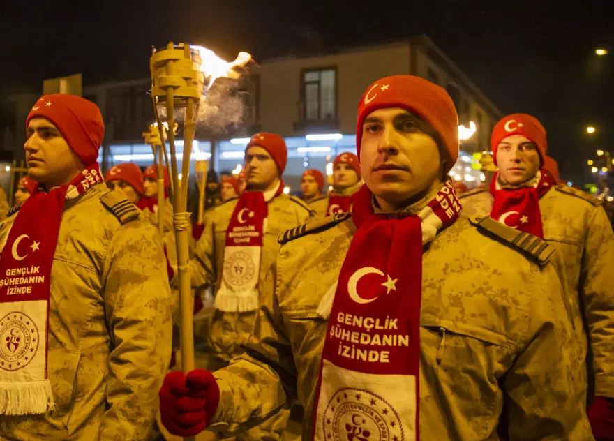 Sarıkamış şehitleri meşaleli yürüyüşle anıldı 9 Sarıkamış şehitleri meşaleli yürüyüşle anıldı 9