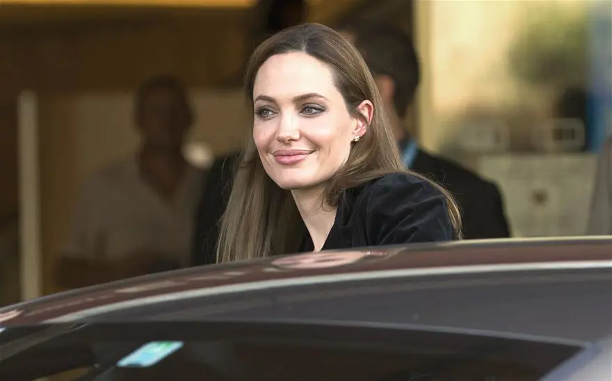 Jolie: Beni hayata bağlıyorlar 7 Jolie: Beni hayata bağlıyorlar 7
