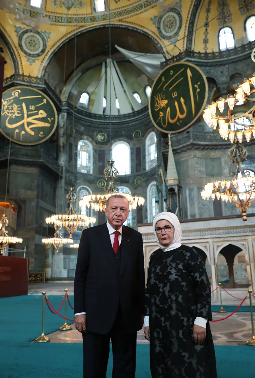 Ayasofya'da 86 yıl sonra ilk namaz 3 Ayasofya'da 86 yıl sonra ilk namaz 3