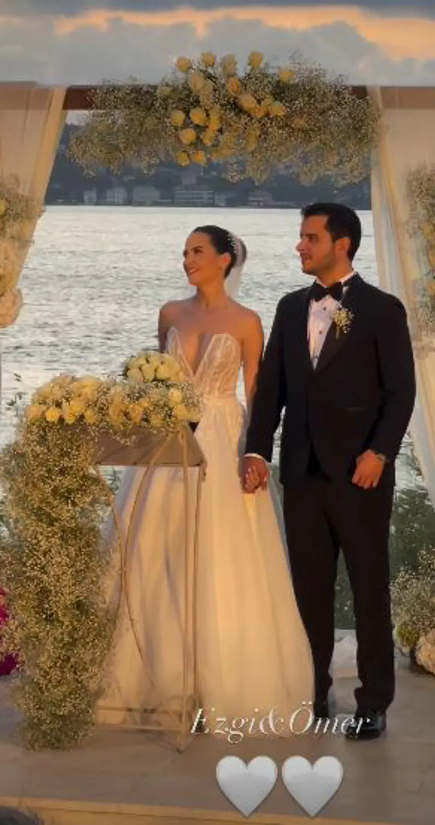 Oyuncu Ezgi Şenler'in mutlu günü: Çocukluk aşkıyla evlendi 2
