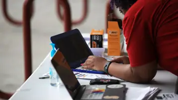 ABD'de okul çocuklarına ekran süresi kısıtlaması 