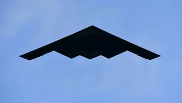 Trump Davos'ta açıkladı, "ABD 25 yeni "hayalet bombardıman uçağı" alıyor"
