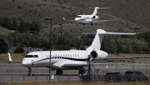 Zenginler savaştan servet dökerek kaçıyor