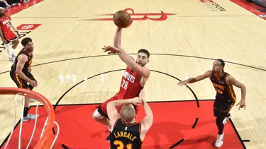 Alperen Şengün iki kat double ile oynadı, Houston 22 rakam ayrım attı