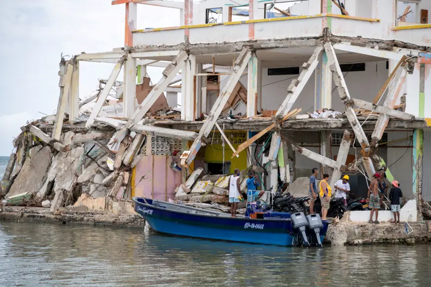 Iota kasırgası Orta Amerika'yı da vurdu: 23 ölü 11