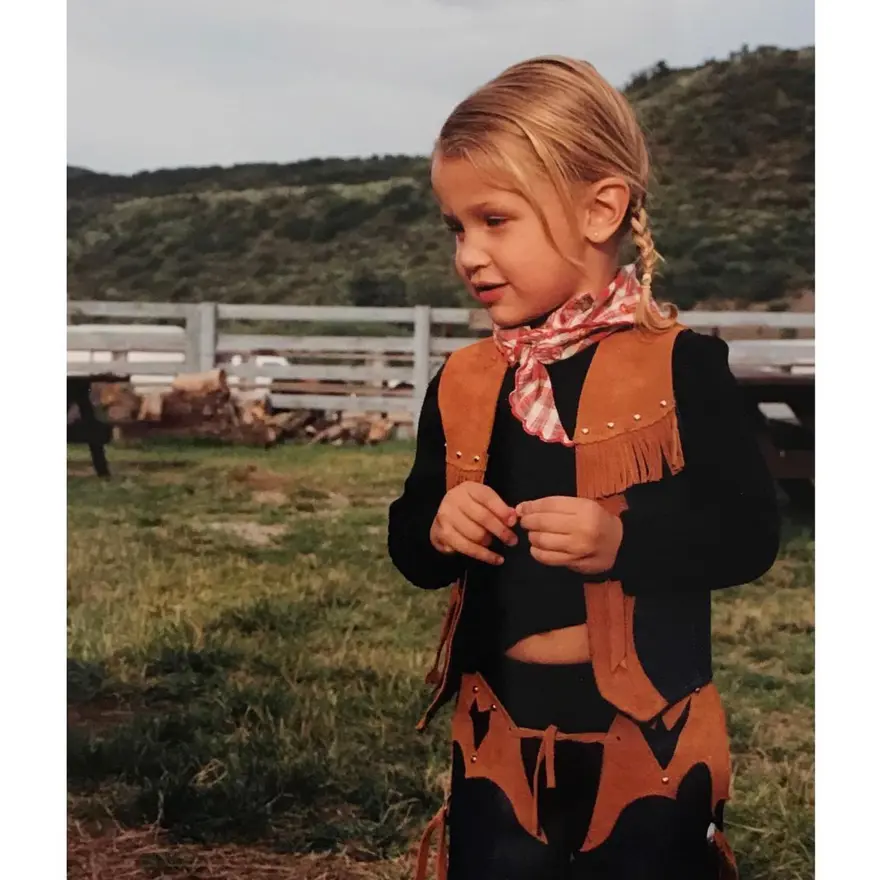 Bella Hadid 25. doğum gününü kutladı 1