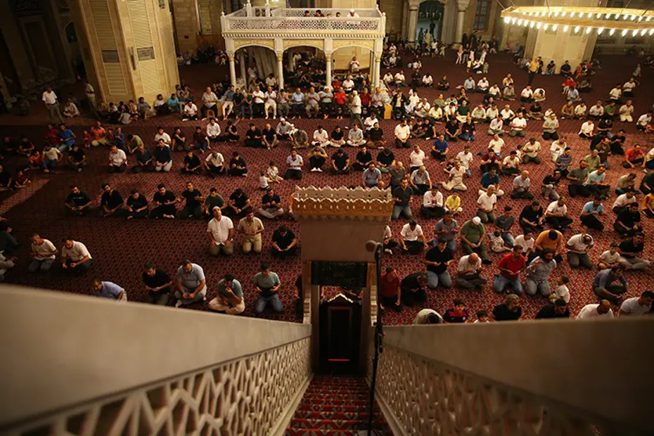 Yarın kandil mi, 25 Aralık ne kandili? 2025 Diyanet Regaip Kandili tarihi