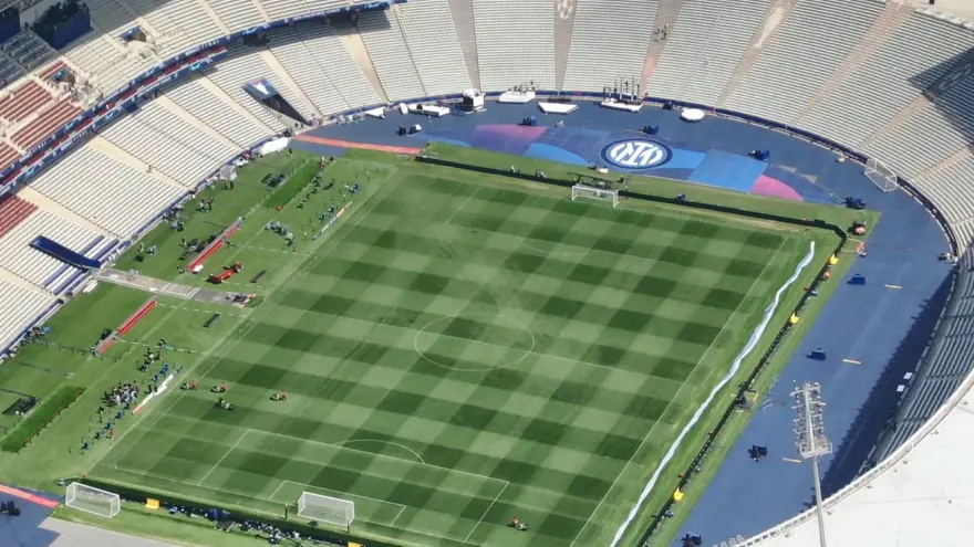 Şampiyonlar Ligi finaline geri sayım: Atatürk Olimpiyat Stadı havadan görüntülendi 11