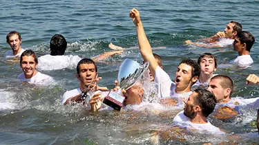Kupayı gölde kaybettiler