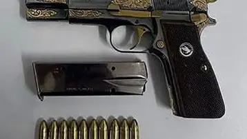 Isparta’da ruhsatsız tabanca ve uyuşturucu ele geçirildi