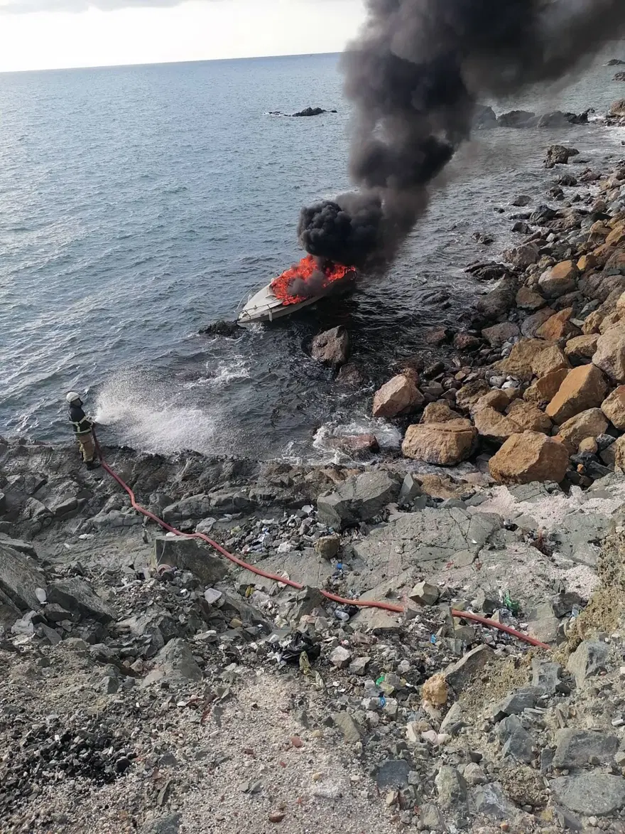 Alev alev yanan sürat teknesinde can pazarı 2