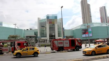 Şişli'deki AVM'de yangın paniği