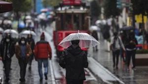 İçişleri Bakanı, valilik ve AKOM uyardı: İstanbul'a kar yağışı için tarih verildi İçişleri Bakanı, valilik ve AKOM uyardı: İstanbul'a kar yağışı için tarih verildi