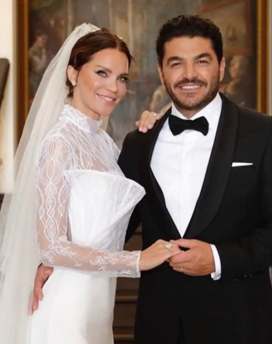 Ebru Şallı ile Uğur Akkuş boşanıyor! Şallı'dan ayrılık açıklaması Ebru Şallı ile Uğur Akkuş boşanıyor! Şallı'dan ayrılık açıklaması