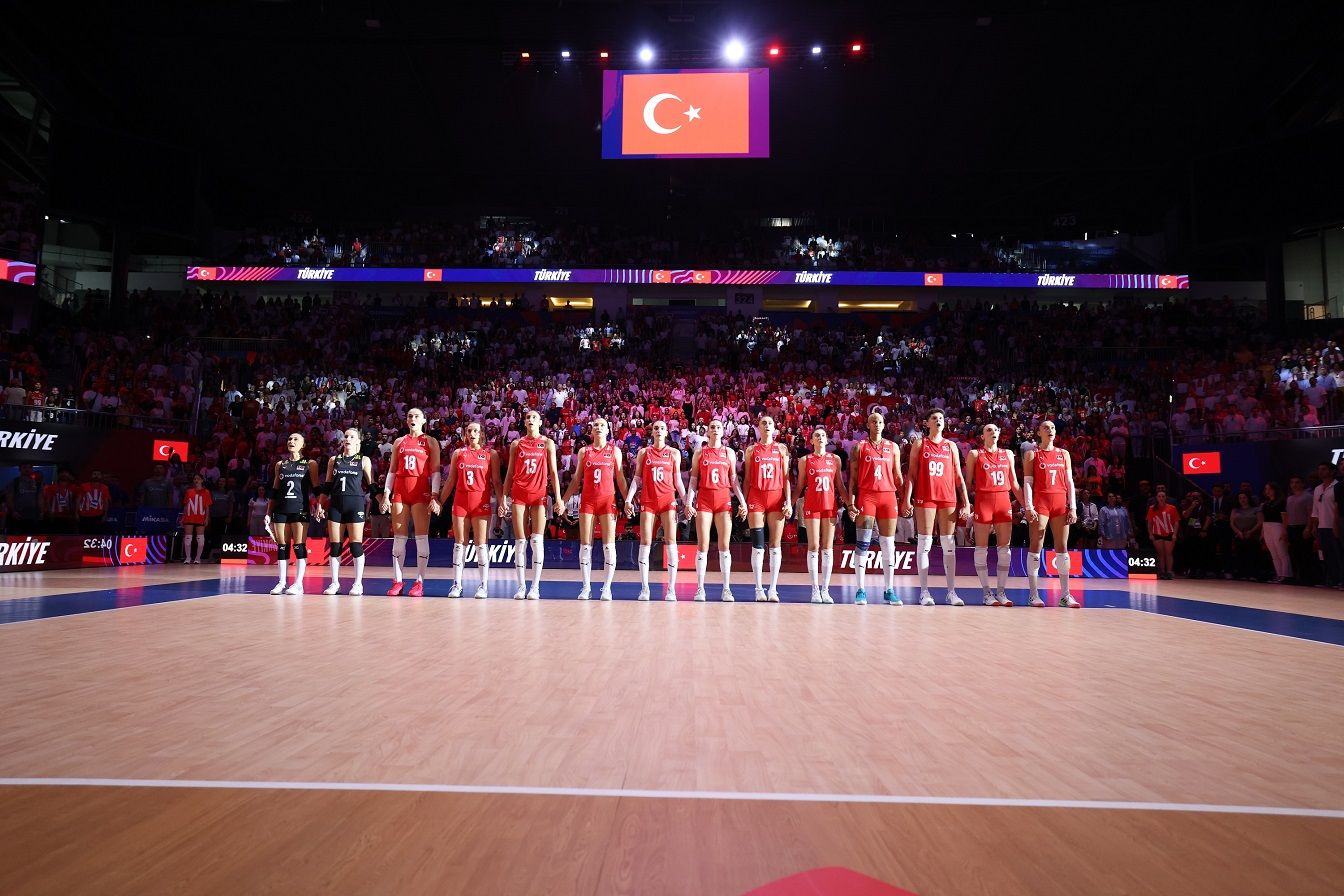 Filenin Sultanları, Dünya Şampiyonası'nda ilk peşinde!