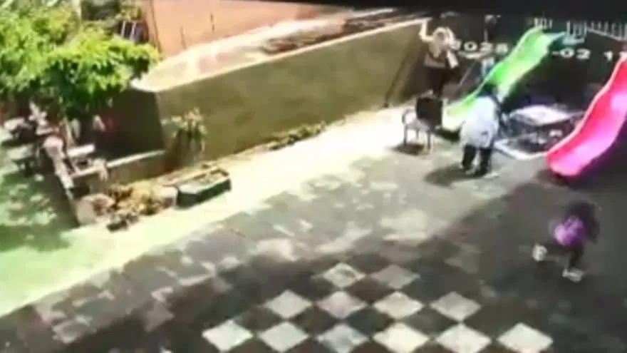Kreşte korku dolu anlar: 5 yaşındaki çocuk inşaat alanına düştü 