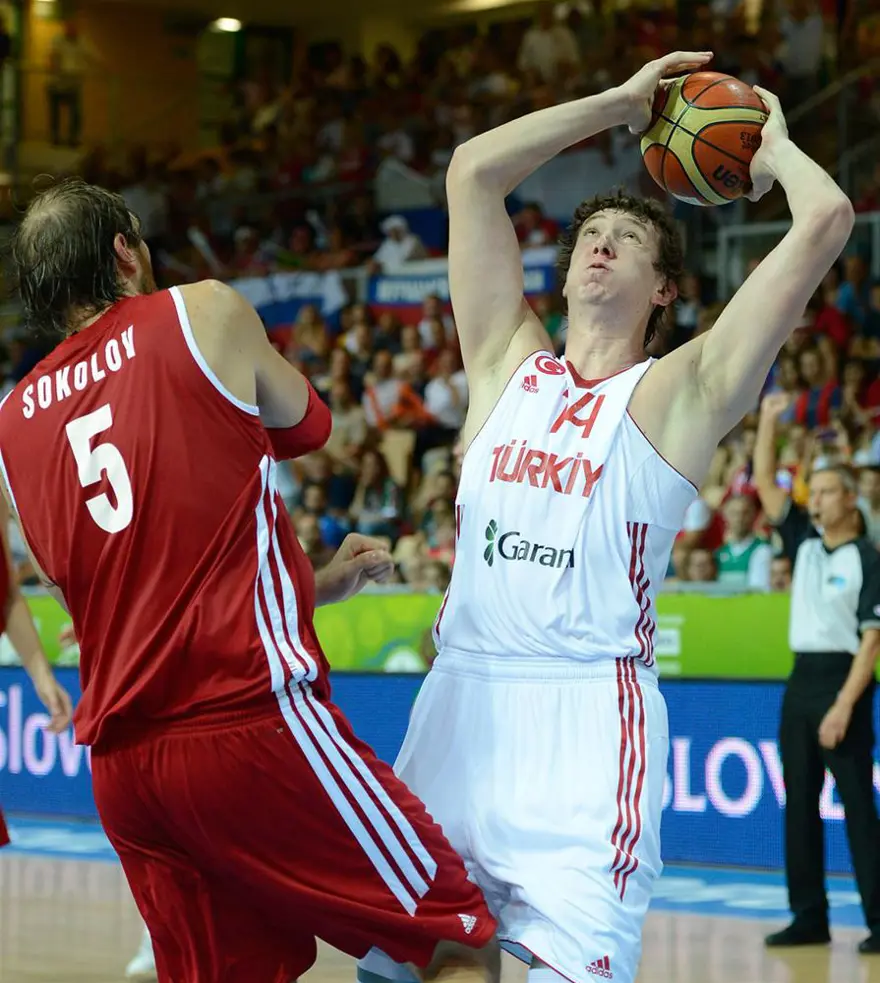 Devler mağlubiyetle kapadı 7