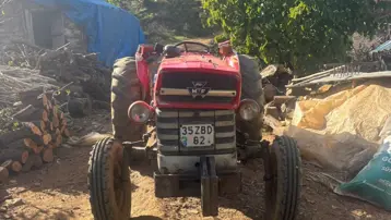 İzmir'de traktör devrildi: 1 ölü