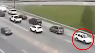 Geri viteste şehir turu attı