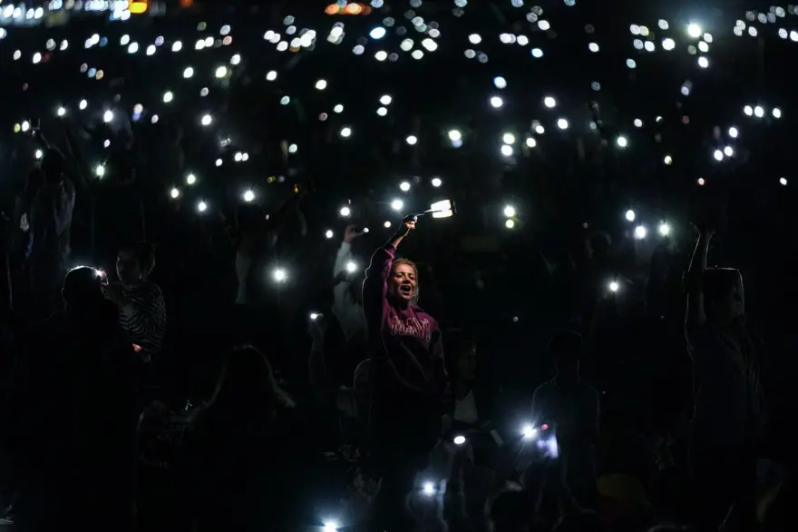 Bursa'da 20 bin kişinin katılımıyla "Perseid meteor yağmuru" izlendi 12