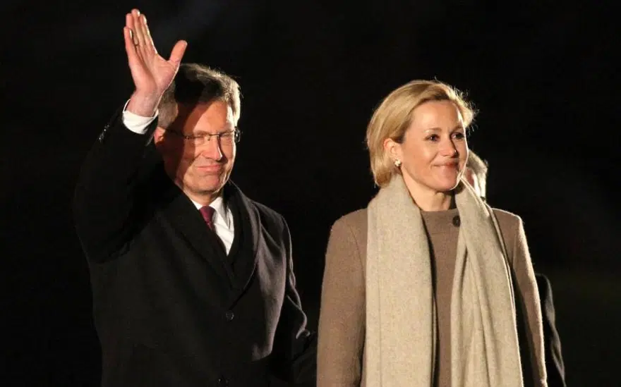 Wulff'a vuvuzelalı protesto 7 Wulff'a vuvuzelalı protesto 7