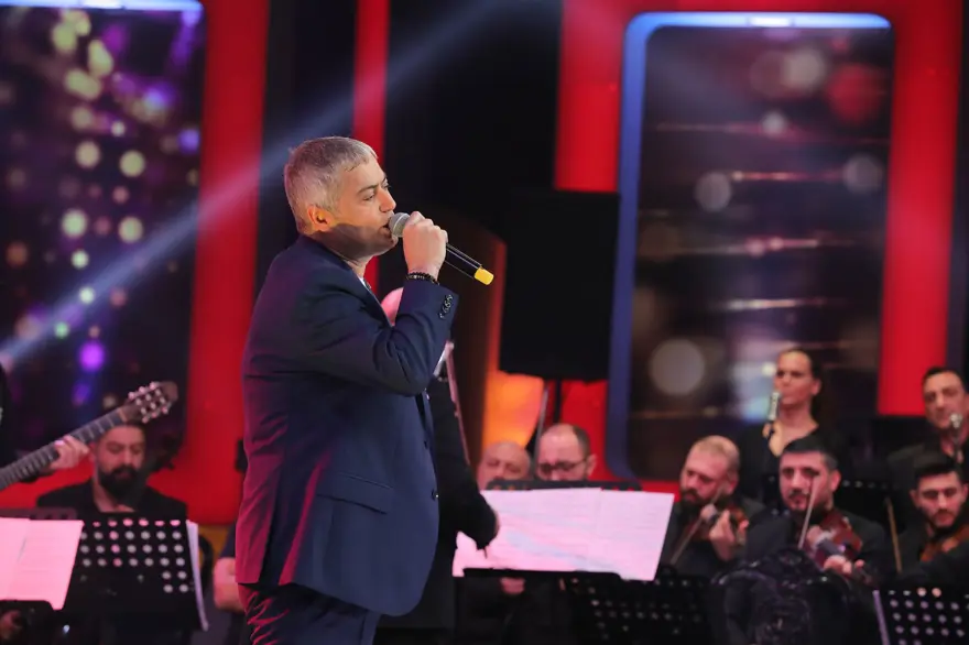 İbo Show'un yeni bölüm konukları: Kibariye, Ömer Danış, Cengiz Kurtoğlu, İbrahim Karakaş, Zeliha Kendirci ile Şahin Kendirci 3 İbo Show'un yeni bölüm konukları: Kibariye, Ömer Danış, Cengiz Kurtoğlu, İbrahim Karakaş, Zeliha Kendirci ile Şahin Kendirci 3