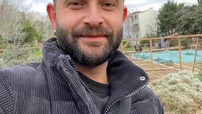 Genç öğretmen motosiklet kazasında yaşamını yitirdi