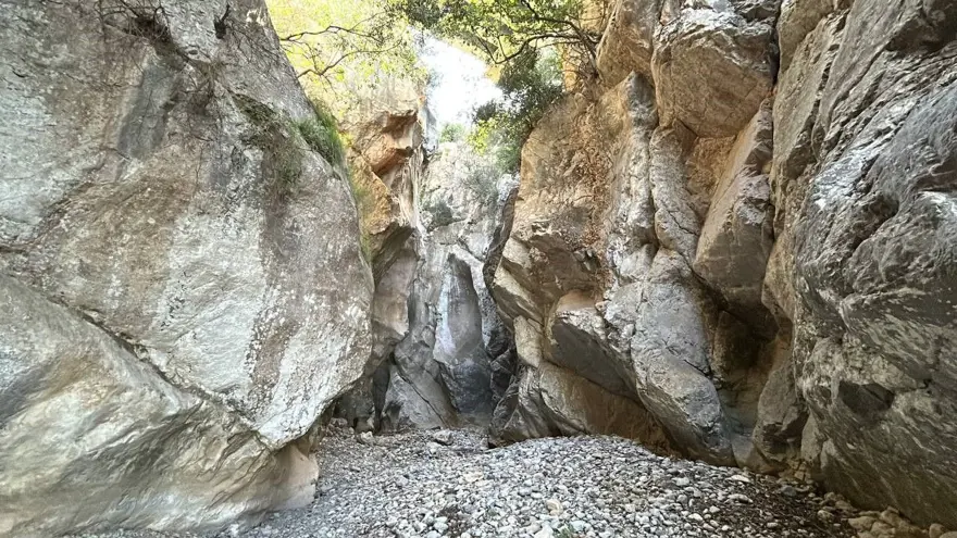 Sarıseki Kanyonu'nda korkutan görüntü: Şelale ve dere yok oldu 1