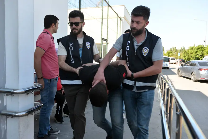 “RASTGELE ATEŞ ETTİM” 1 “RASTGELE ATEŞ ETTİM” 1